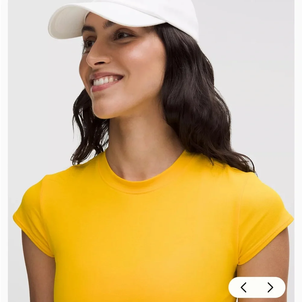 Lululemon Organic Cotton Baby Tee Maize Yellow Medium NWT - Picture 4 of 9